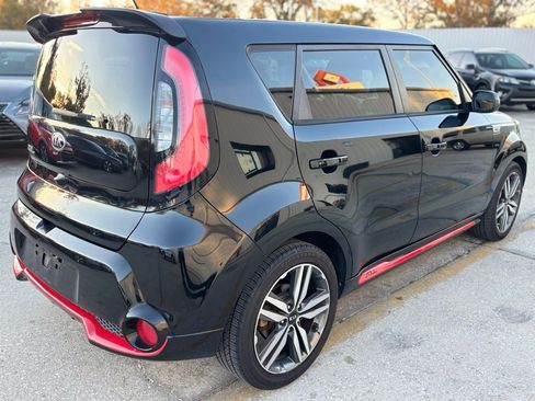 Used 2015 Kia Soul + image 5