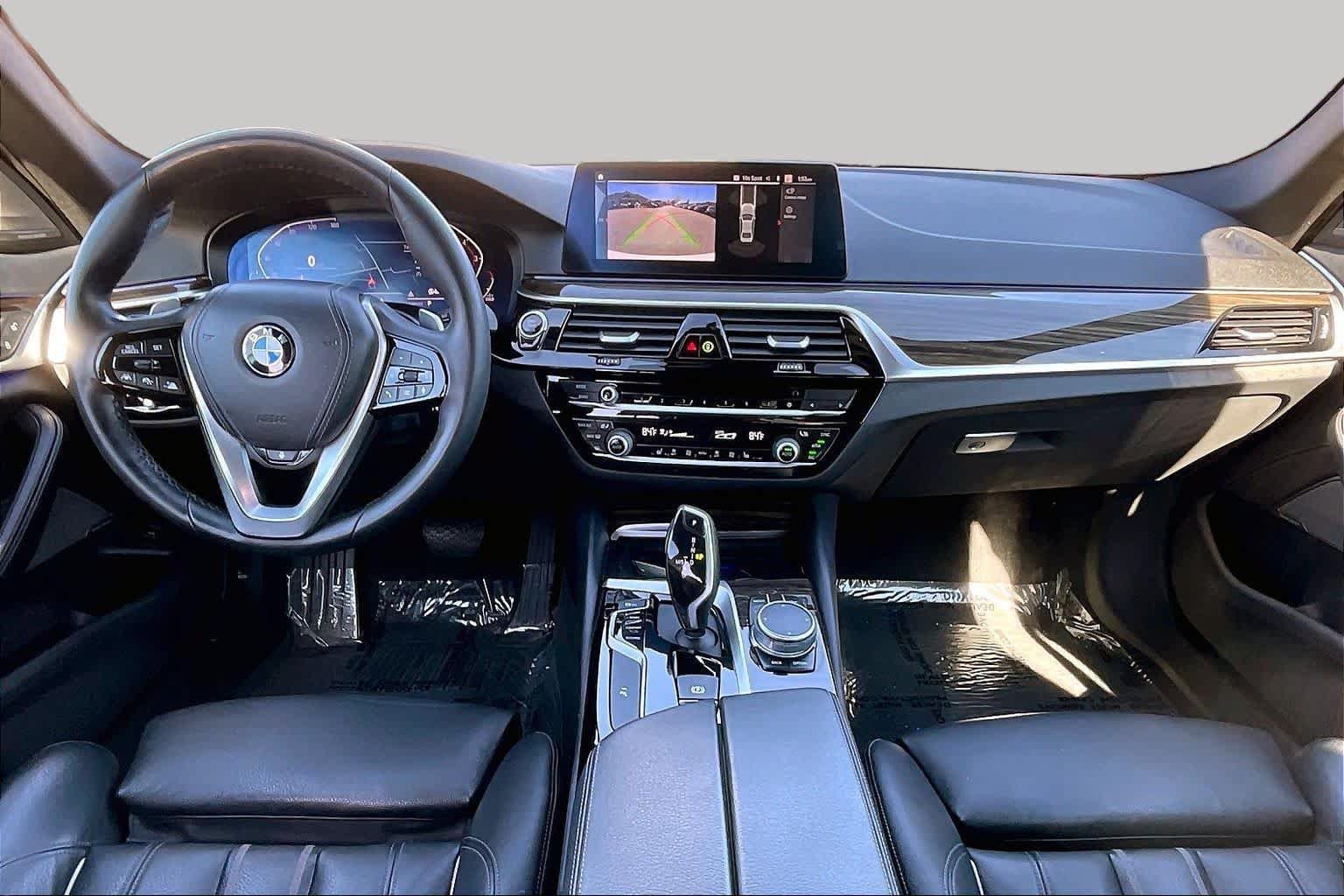 Used 2020 BMW 530i xDrive w/ Premium Package AWD/4WD image 15