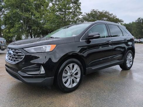 Used 2024 Ford Edge Titanium w/ Class II Trailer Tow Package AWD/4WD image 7