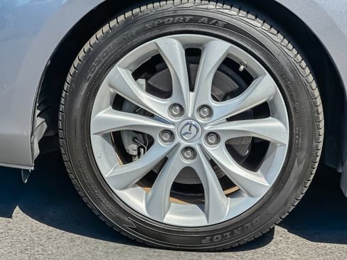 Used 2011 MAZDA MAZDA3 s Sport FWD image 23