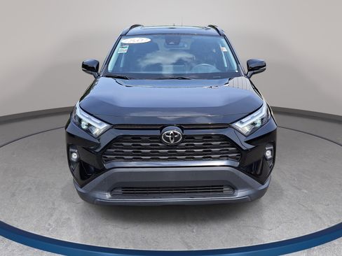 Used 2024 Toyota RAV4 XLE Premium FWD image 2