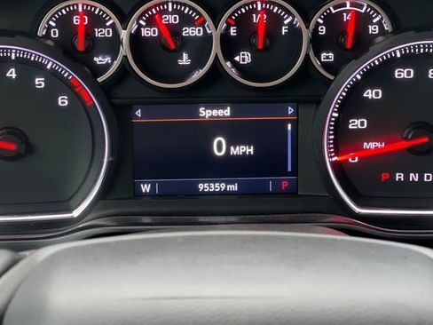 Used 2021 Chevrolet Silverado 1500 RST image 33