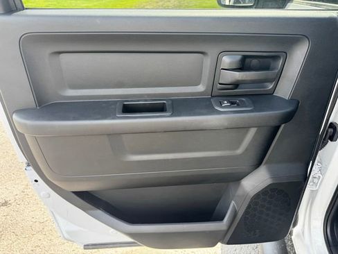 New 2026 RAM 2500 Tradesman AWD/4WD image 17