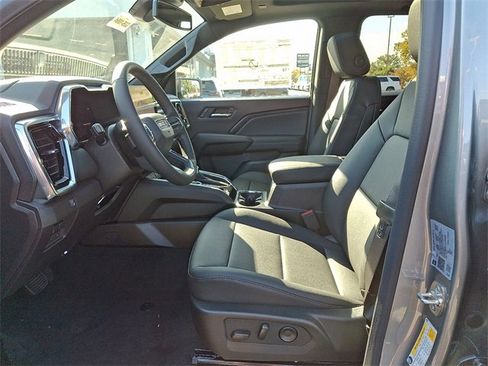 New 2026 GMC Canyon Elevation w/ Convenience Package image 9