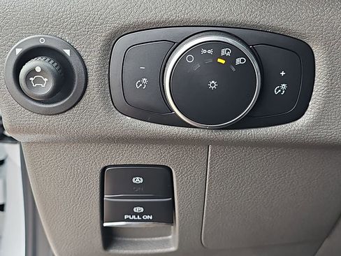 New 2026 Ford Transit 150 148 Medium Roof image 25