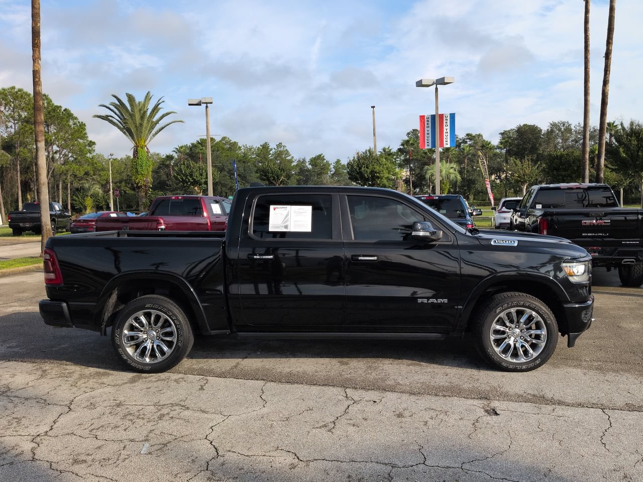Used 2022 RAM 1500 Laramie w/ Laramie Southwest Edition AWD/4WD image 3