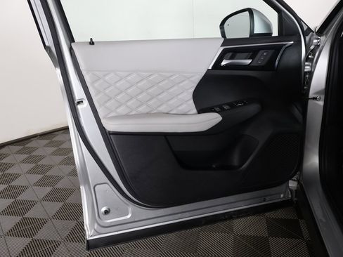 Used 2023 Mitsubishi Outlander SEL image 26