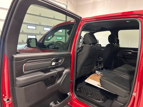 New 2026 RAM 1500 Big Horn AWD/4WD image 31