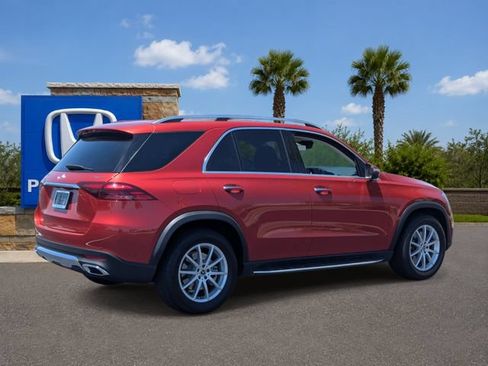 Used 2025 Mercedes-Benz GLE 450e 4MATIC image 5