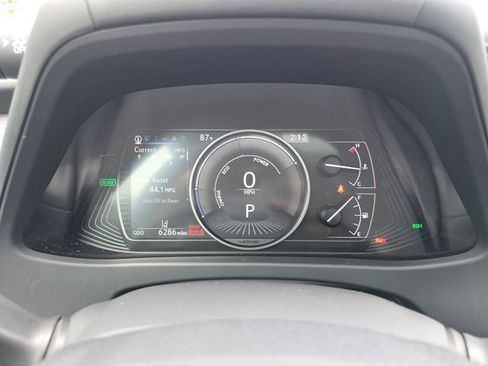 Used 2024 Lexus UX 250h FWD w/ Premium Package image 30