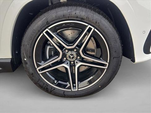 New 2026 Mercedes-Benz GLS 450 4MATIC image 8