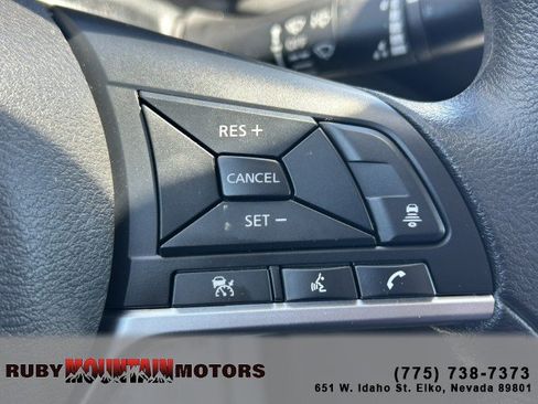 Used 2025 Nissan Sentra SV FWD image 13