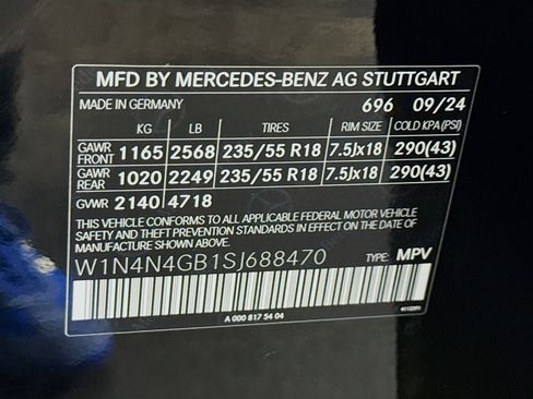 Used 2025 Mercedes-Benz GLA 250 image 40