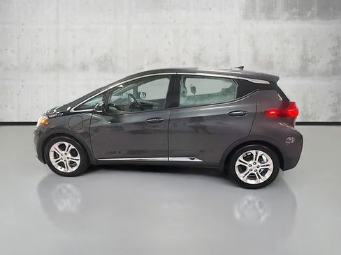 Used 2018 Chevrolet Bolt LT image 8