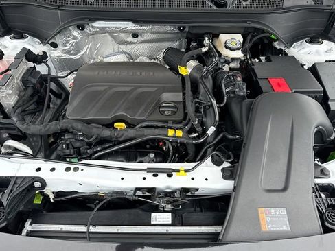 New 2026 Chevrolet Trax ACTIV w/ Sunroof Package FWD image 25