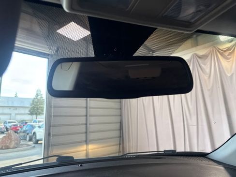 Used 2018 Dodge Journey SE w/ Popular Equipment Group FWD image 22