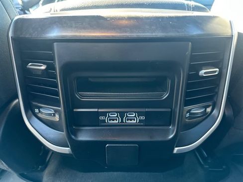 Used 2023 RAM 1500 Big Horn AWD/4WD image 19