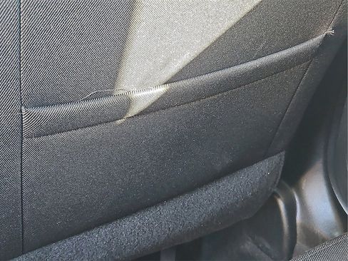 Used 2015 Kia Soul + image 17