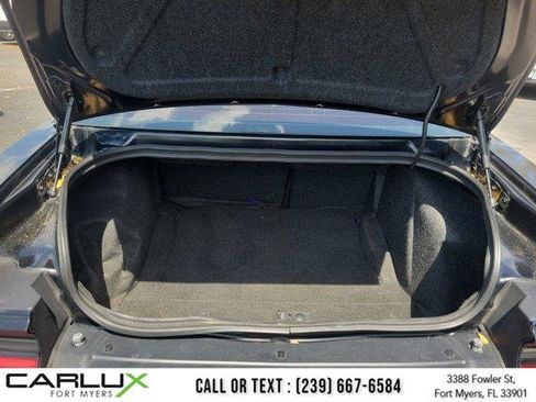 Used 2019 Dodge Challenger SXT AWD/4WD image 11