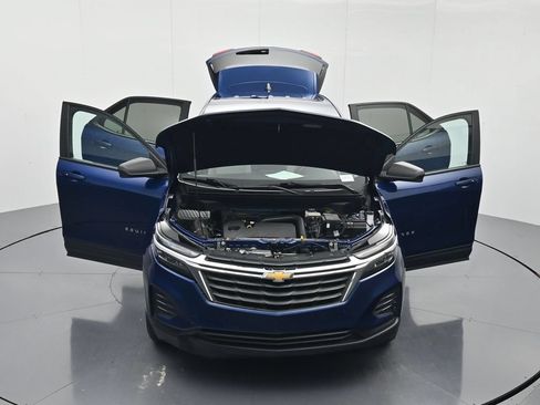 Used 2023 Chevrolet Equinox LS w/ LS Convenience Package FWD image 43