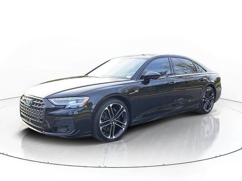 Used 2025 Audi A8 L 3.0T w/ Executive Package image 4