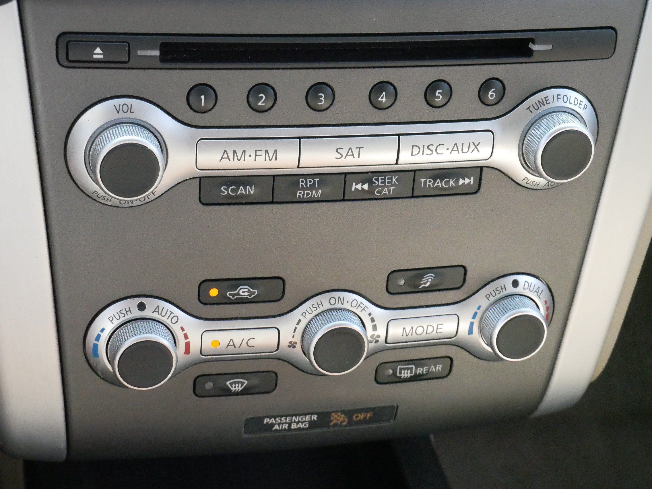 Used 2012 Nissan Murano LE w/ Platinum Pkg AWD/4WD image 24