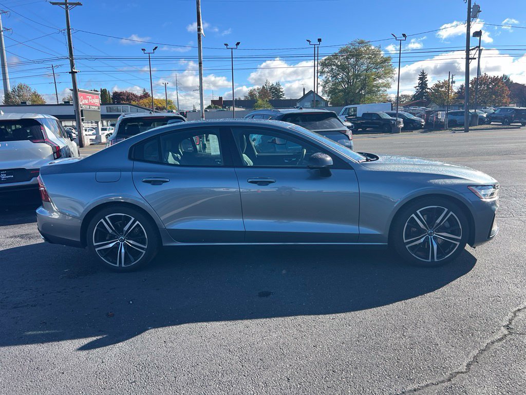 Used 2019 Volvo S60 T5 R-Design FWD image 6