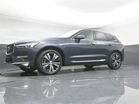 Used 2022 Volvo XC60 B6 Inscription w/ Advanced Package image 39