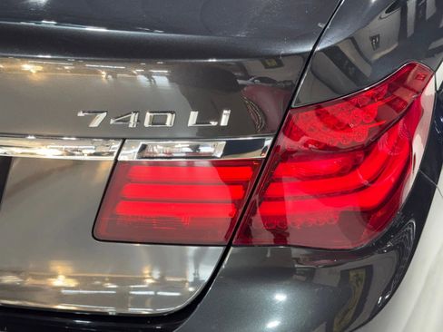 Used 2013 BMW 740Li image 26