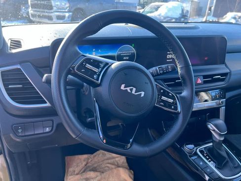 Certified 2024 Kia Seltos SX AWD/4WD image 14