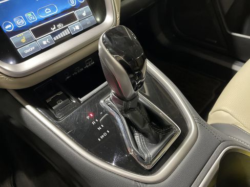 Used 2023 Subaru Outback Limited image 26