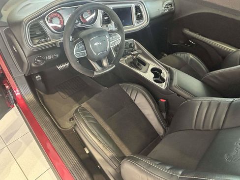 Used 2022 Dodge Challenger SRT Hellcat w/ Plus Package RWD image 15