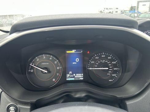 Used 2023 Subaru Crosstrek 2.0i Premium image 12