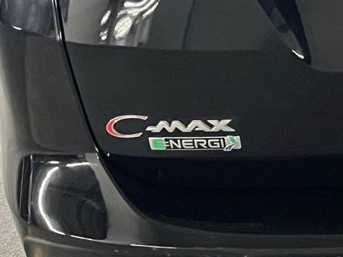 Used 2016 Ford C-MAX Energi SEL image 33