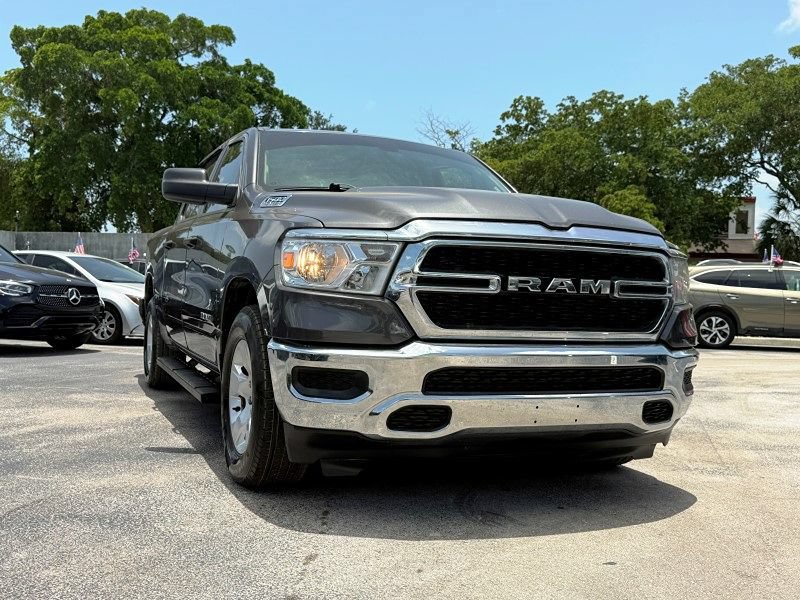 Used 2019 RAM 1500 Tradesman RWD image 3