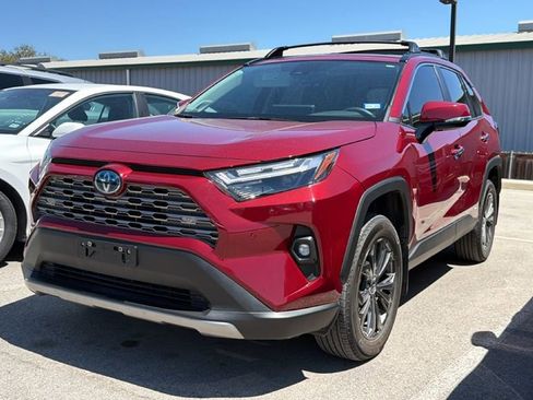 Used 2023 Toyota RAV4 Limited image 12