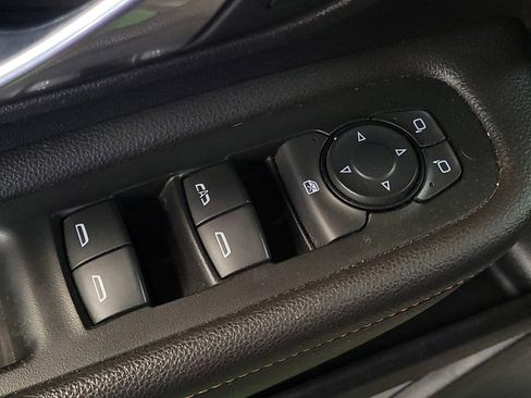 Used 2018 GMC Terrain SLE w/ Driver Convenience Package image 27