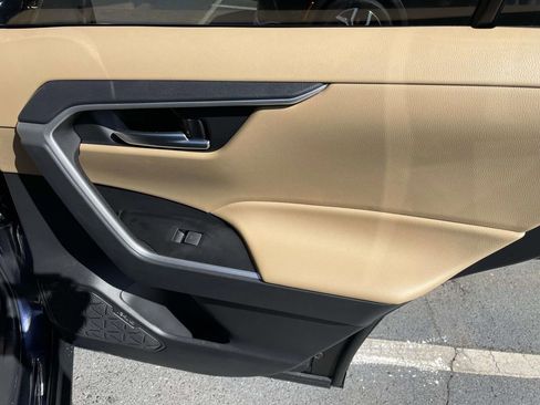 Used 2025 Toyota RAV4 XLE Premium image 45