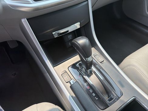 Used 2015 Honda Accord EX-L image 17