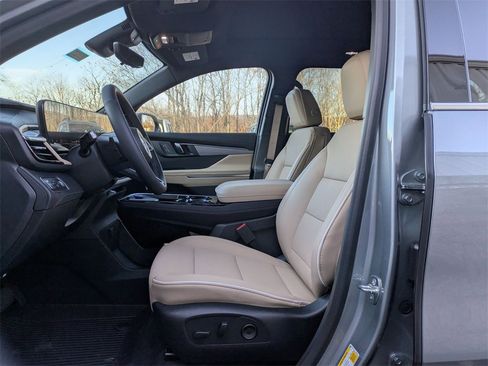 New 2026 Buick Enclave Preferred w/ Power Package image 14