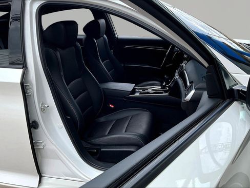 Used 2022 Honda Accord Sport image 27