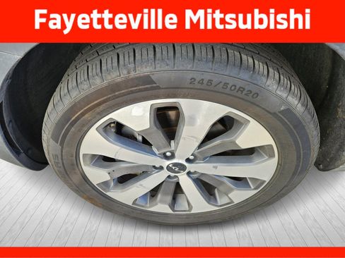 Used 2022 Kia Telluride S image 3