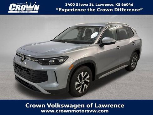 New 2026 Volkswagen Tiguan S FWD image 1
