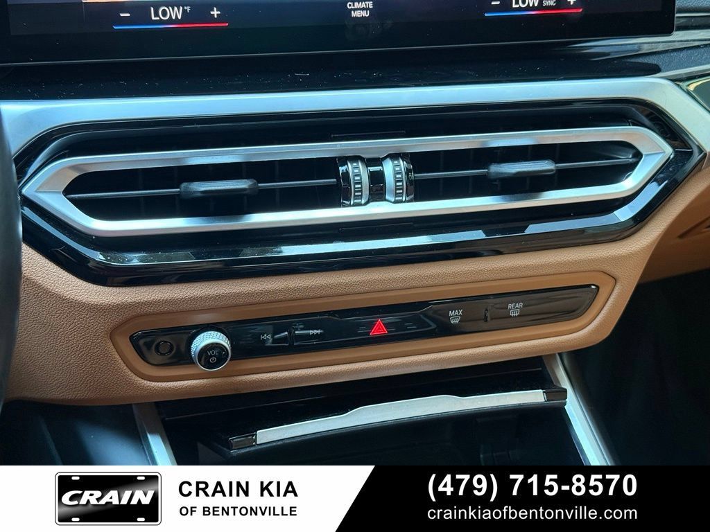 Used 2023 BMW i4 eDrive40 RWD image 17