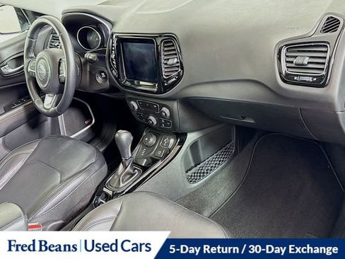 Used 2018 Jeep Compass Limited w/ Navigation Group AWD/4WD image 33