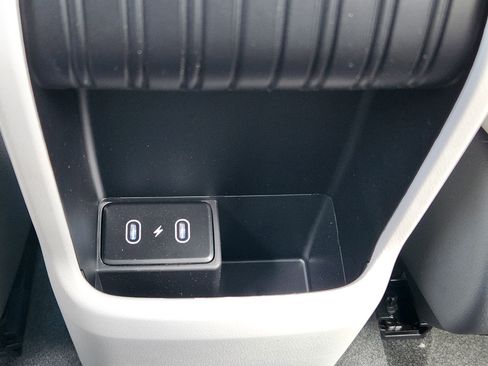 New 2026 Hyundai Kona SE AWD/4WD image 32
