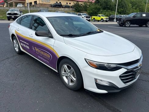 Used 2023 Chevrolet Malibu LS FWD image 3