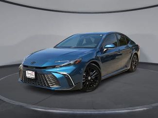 Used 2026 Toyota Camry SE w/ Multimedia Upgrade Package FWD video 1
