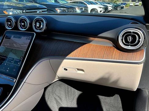 Certified 2022 Mercedes-Benz C 300 4MATIC Sedan image 16