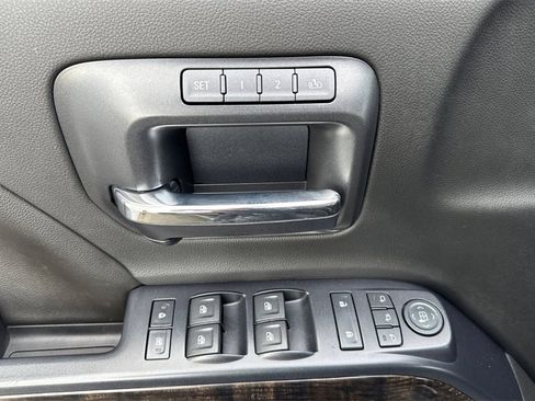 Used 2015 GMC Sierra 3500 Denali w/ Duramax Plus Package image 10